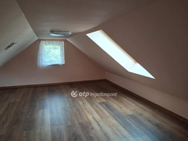 Eladó mezőgazdasági ingatlan Bőny 47 nm