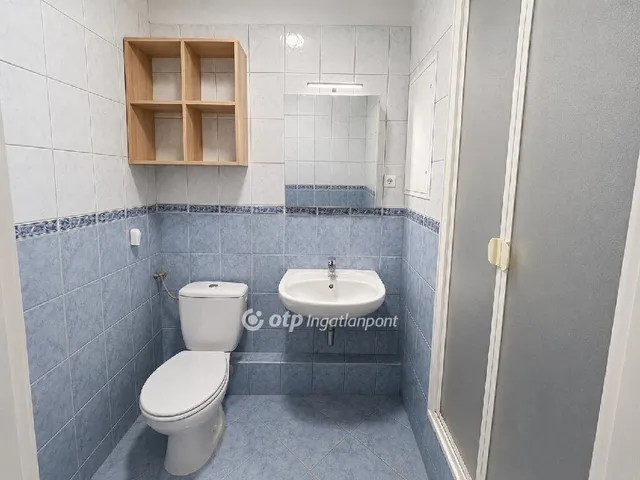 Eladó lakás Győr 31 nm