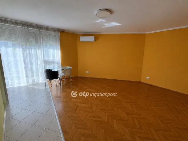 Eladó lakás Győr 31 nm