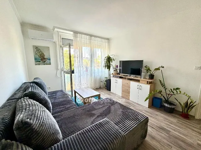Eladó lakás Győr 43 nm