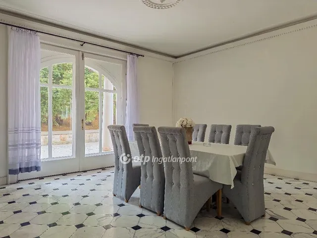 Eladó ház Budapest XII. kerület 484 nm