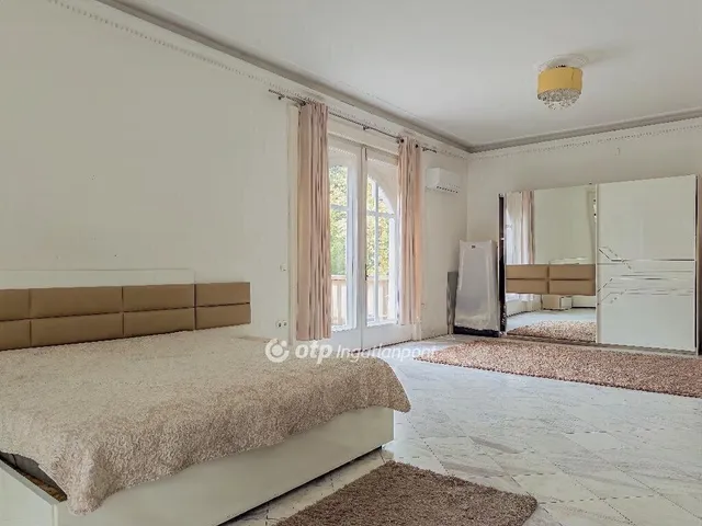 Eladó ház Budapest XII. kerület 484 nm