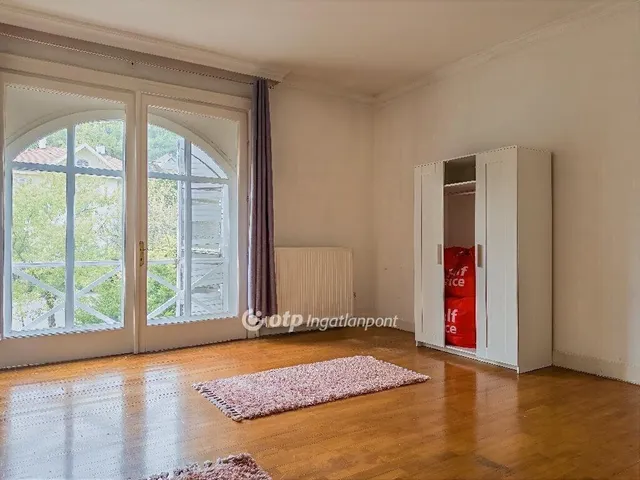 Eladó ház Budapest XII. kerület 484 nm