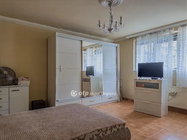 Eladó ház Budapest XII. kerület 484 nm