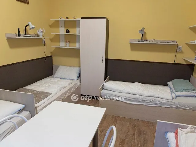 Eladó ház Bana 358 nm