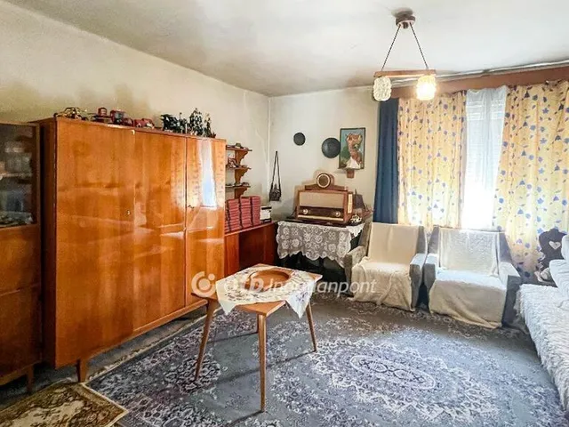 Eladó ház Veszprémvarsány 51 nm
