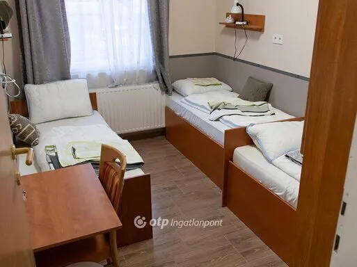 Eladó ház Bana 358 nm