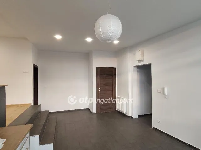 Eladó lakás Sopron 184 nm