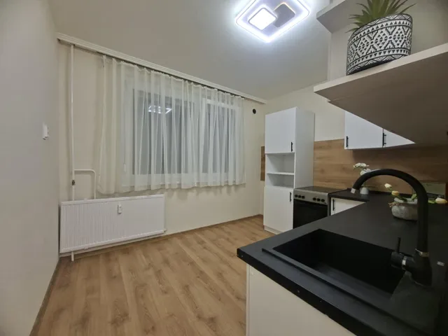 Eladó lakás Debrecen, Egyetemváros 53 nm