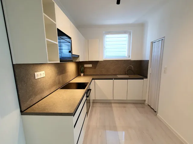 Eladó lakás Debrecen, Sestakert, Egyetem sugárút 57 nm