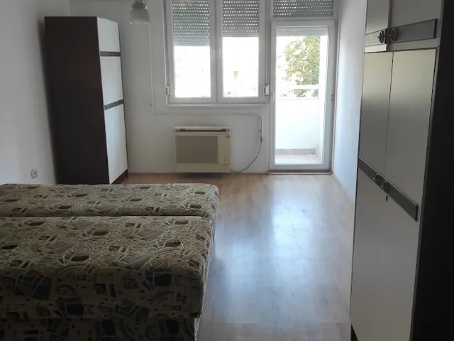 Eladó lakás Debrecen, Libakert 55 nm