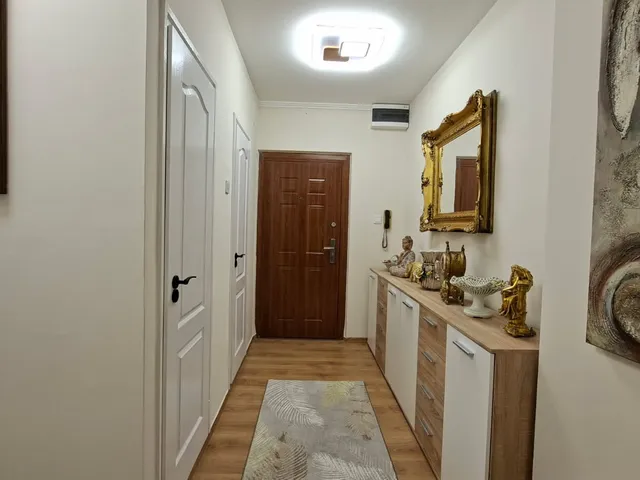 Eladó lakás Debrecen, Böszörményi út 53 nm