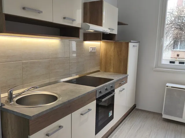 Eladó lakás Debrecen, Libakert 55 nm