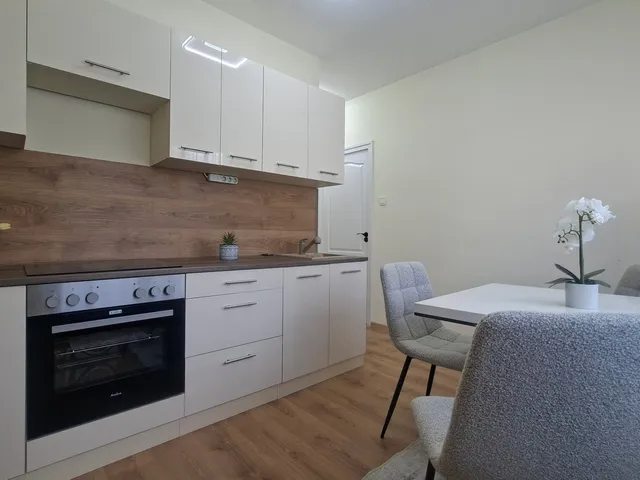 Eladó lakás Debrecen, Újkert 53 nm