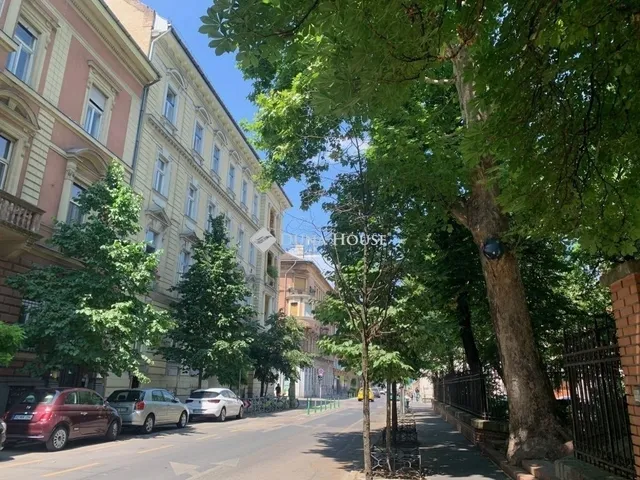 Eladó lakás Budapest VI. kerület 26 nm