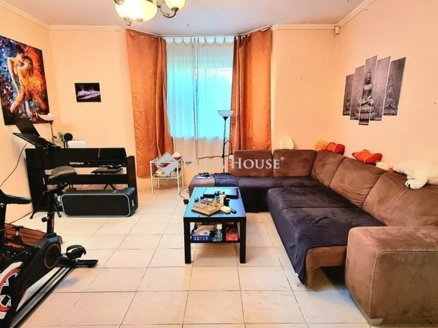 Eladó ház Budapest III. kerület 220 nm