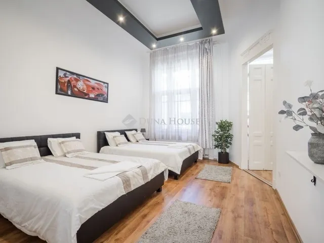 Eladó lakás Budapest VI. kerület 113 nm