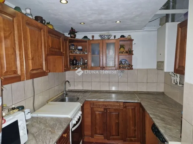 Eladó lakás Budapest VI. kerület 42 nm