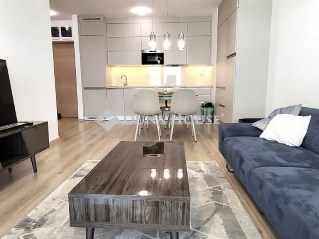Kiadó lakás Budapest VI. kerület 62 nm