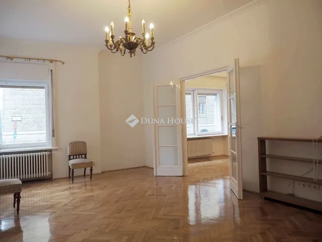 Kiadó lakás Budapest V. kerület 69 nm