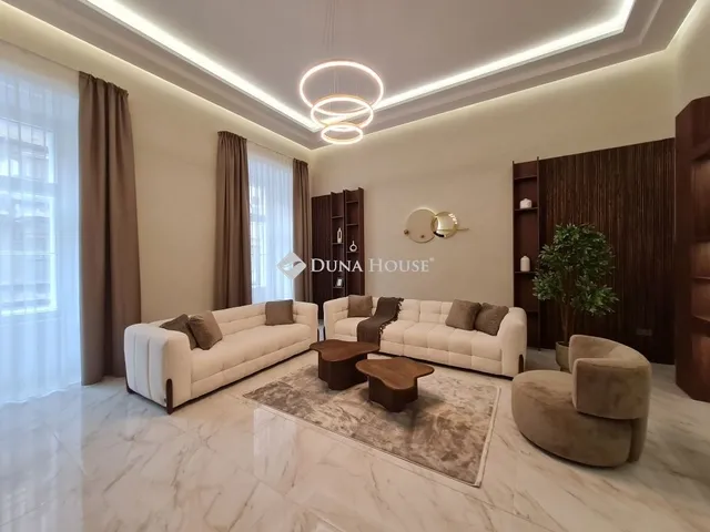 Eladó lakás Budapest V. kerület 152 nm