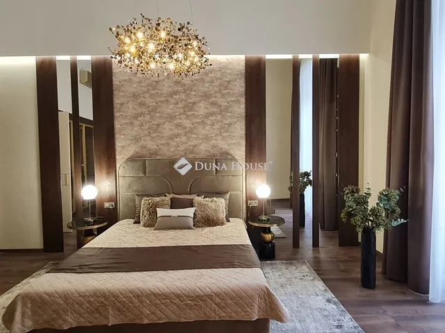 Eladó lakás Budapest V. kerület 152 nm