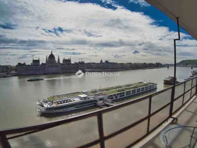 Kiadó lakás Budapest II. kerület 104 nm