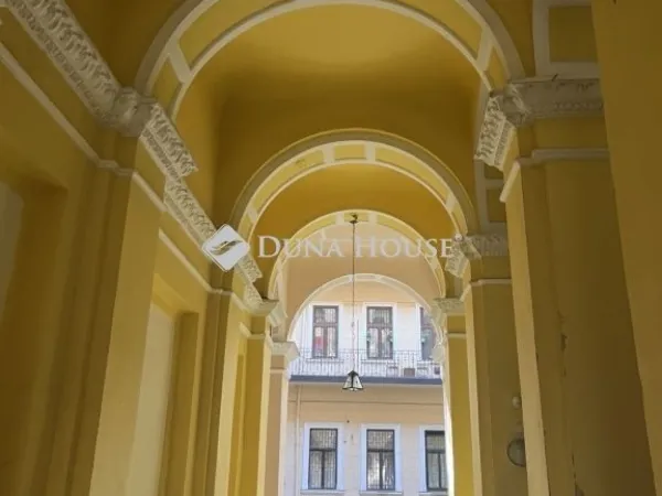 Kiadó lakás Budapest VI. kerület 42 nm