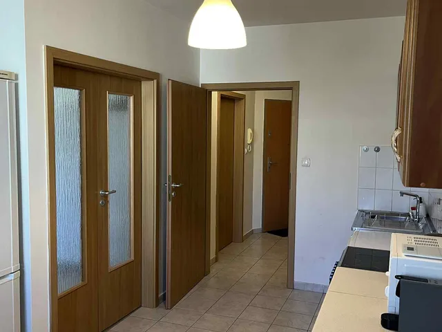 Eladó lakás Budapest VIII. kerület, Kőris utca 71 nm