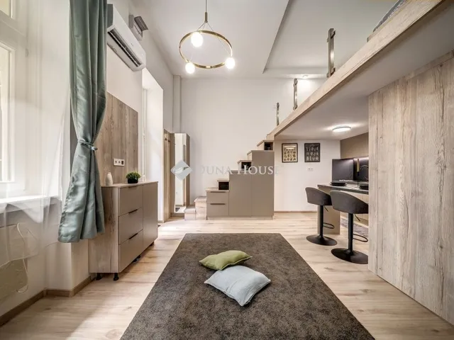 Eladó lakás Budapest VI. kerület 26 nm