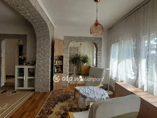 Eladó ház Gödöllő 97 nm