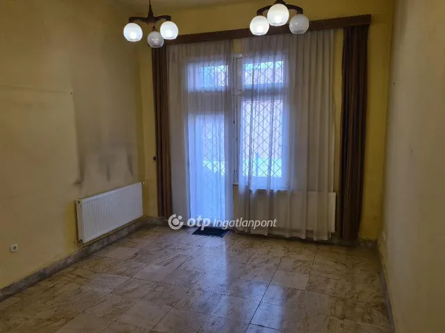 Eladó kereskedelmi és ipari ingatlan Budapest IX. kerület 76 nm