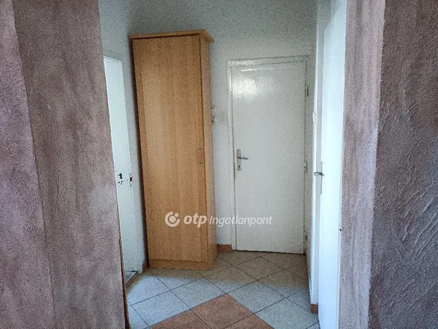 Eladó ház Isaszeg 232 nm