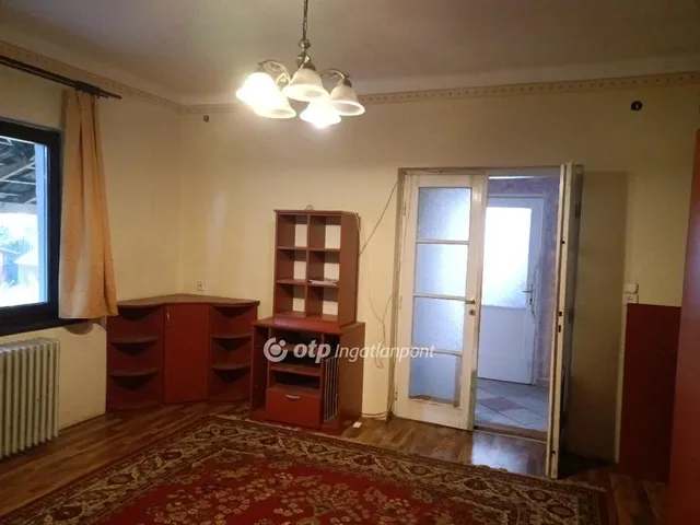 Eladó ház Isaszeg 232 nm