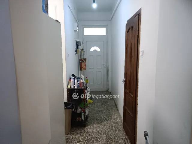 Eladó lakás Pécel 41 nm