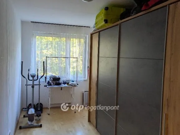 Eladó lakás Budapest III. kerület 65 nm