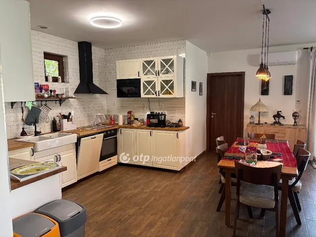 Eladó ház Gomba 113 nm