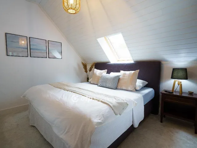 Kiadó ház Budapest III. kerület 230 nm