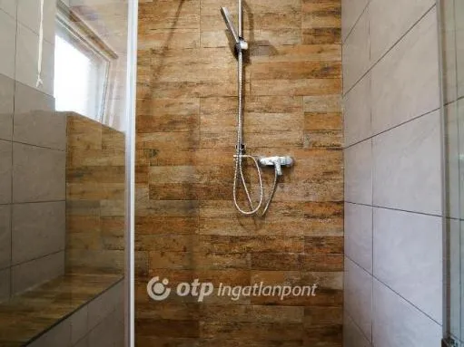 Kiadó ház Budapest III. kerület, Ürömhegy 145 nm