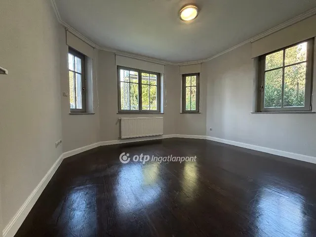 Kiadó ház Nagykovácsi 280 nm