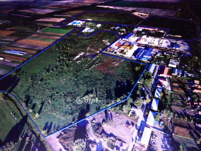 Eladó telek Dabas 25415 nm