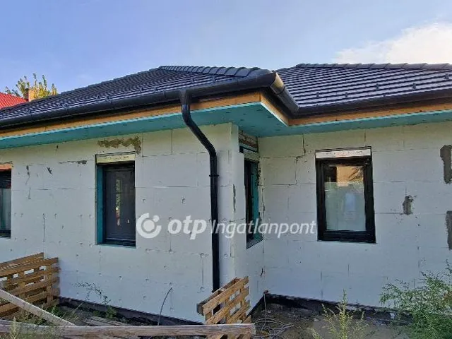 Eladó ház Göd 76 nm