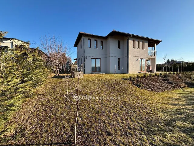 Eladó ház Piliscsaba 226 nm