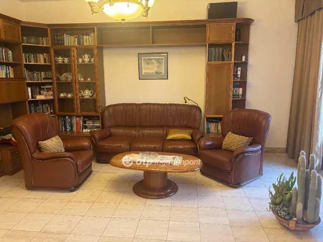 Eladó ház Budapest II. kerület 218 nm