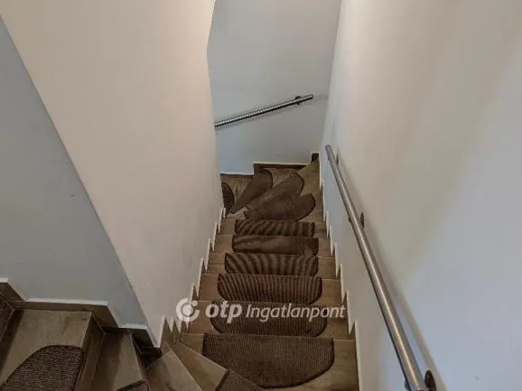 Eladó ház Vác 98 nm