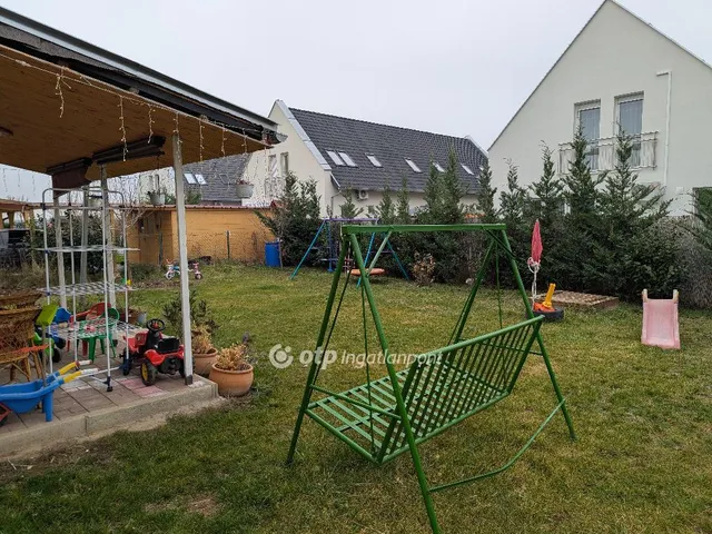 Eladó ház Vác 98 nm