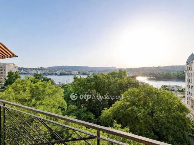 Eladó lakás Budapest XIII. kerület 118 nm