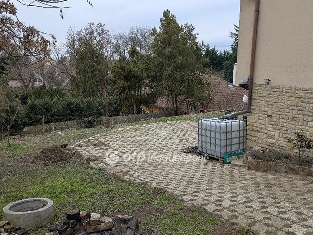 Eladó ház Göd 165 nm