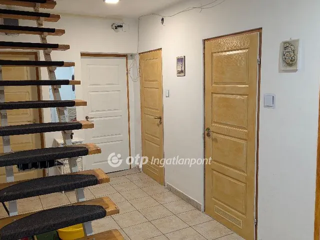 Eladó ház Göd 165 nm