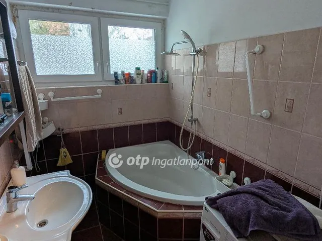 Eladó ház Göd 165 nm